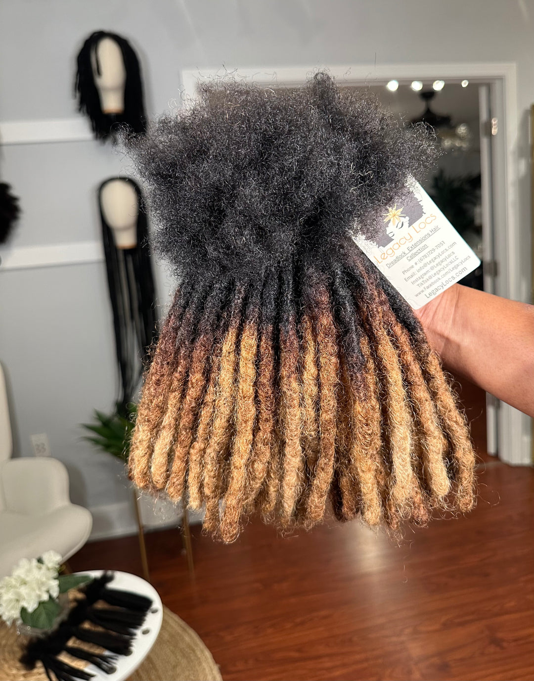 Medium Width-Interloc'd Loc Extensions *80 Locs Bundle*(READY TO SHIP IN 1-3 BUSINESS DAYS)