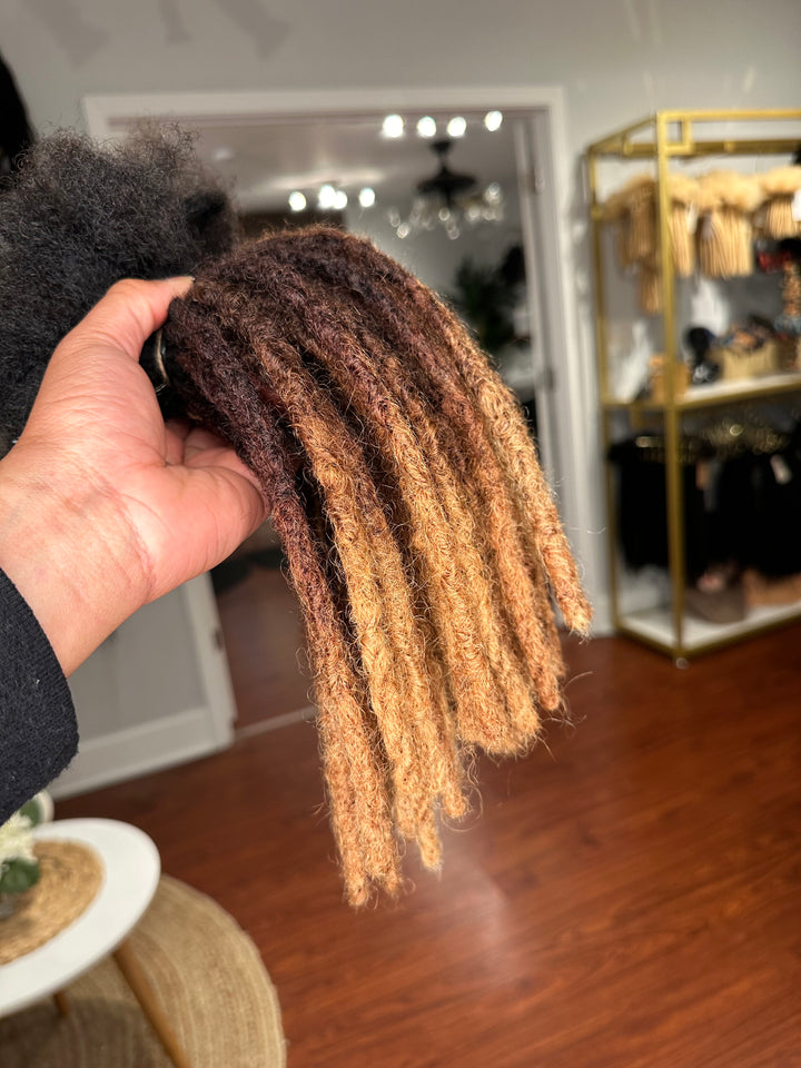 Small Width- Interloc'd Loc Extensions *100 Locs Bundle*(READY TO SHIP)