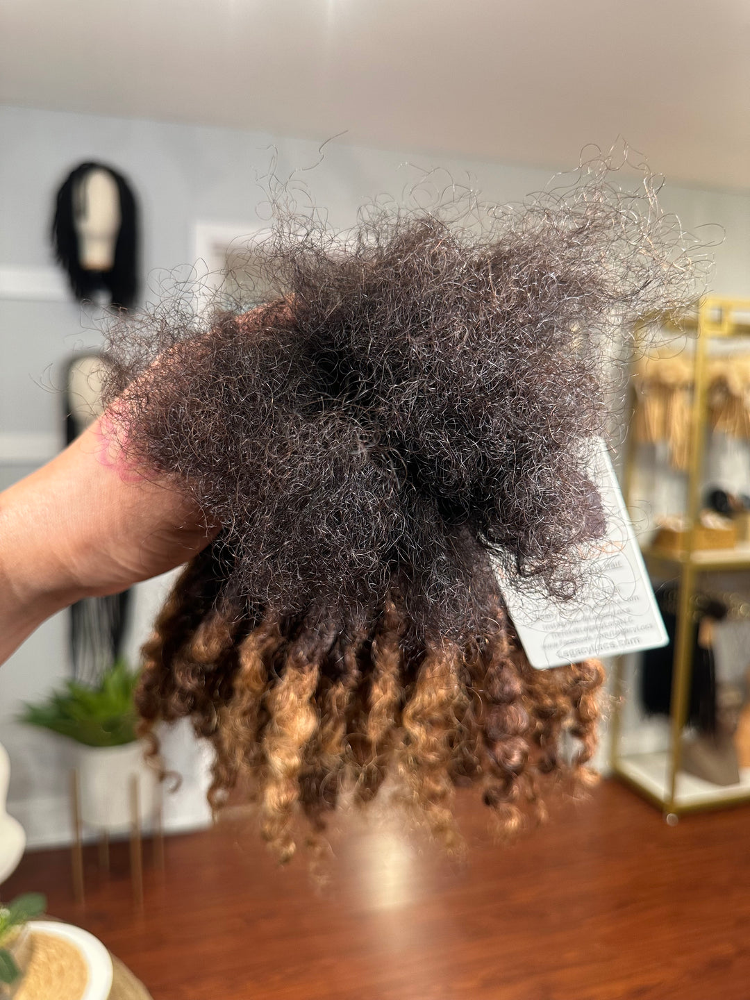 Medium Width-Fluffy Fusion Loc Extensions *50 Loc Bundle*(READY TO SHIP IN 1-3 BUSINESS DAYS)