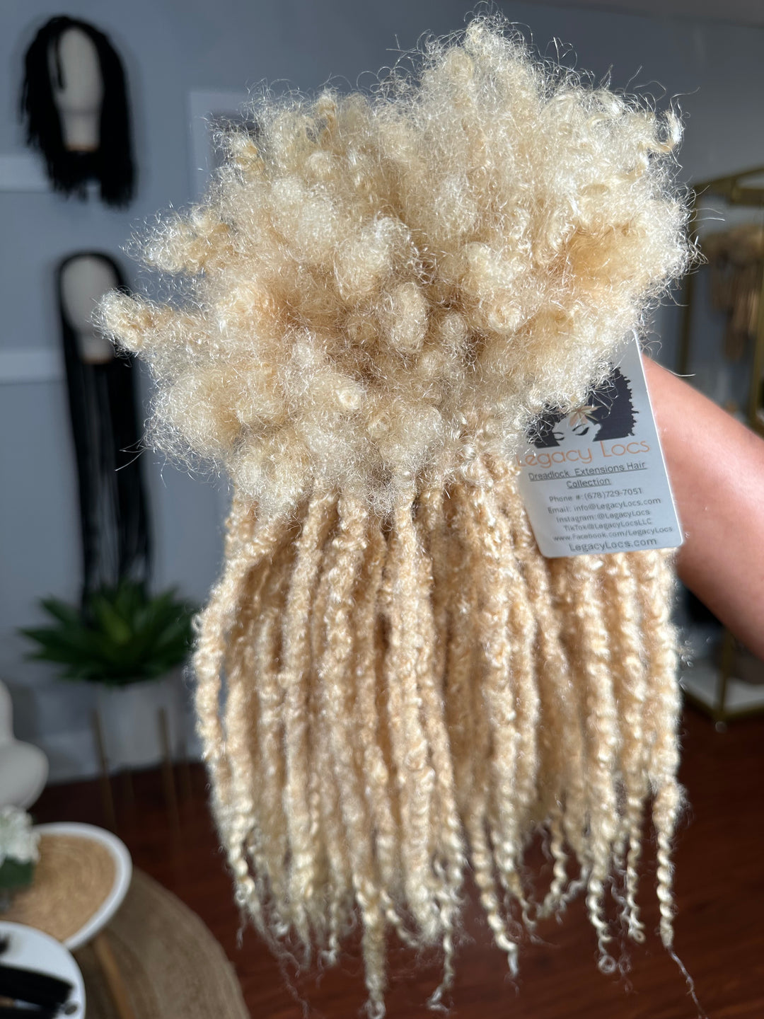 Small Width- Odyssey Loc Extensions * 100 Loc Bundles*(READY TO SHIP IN 1-3 BUSINESS DAYS)