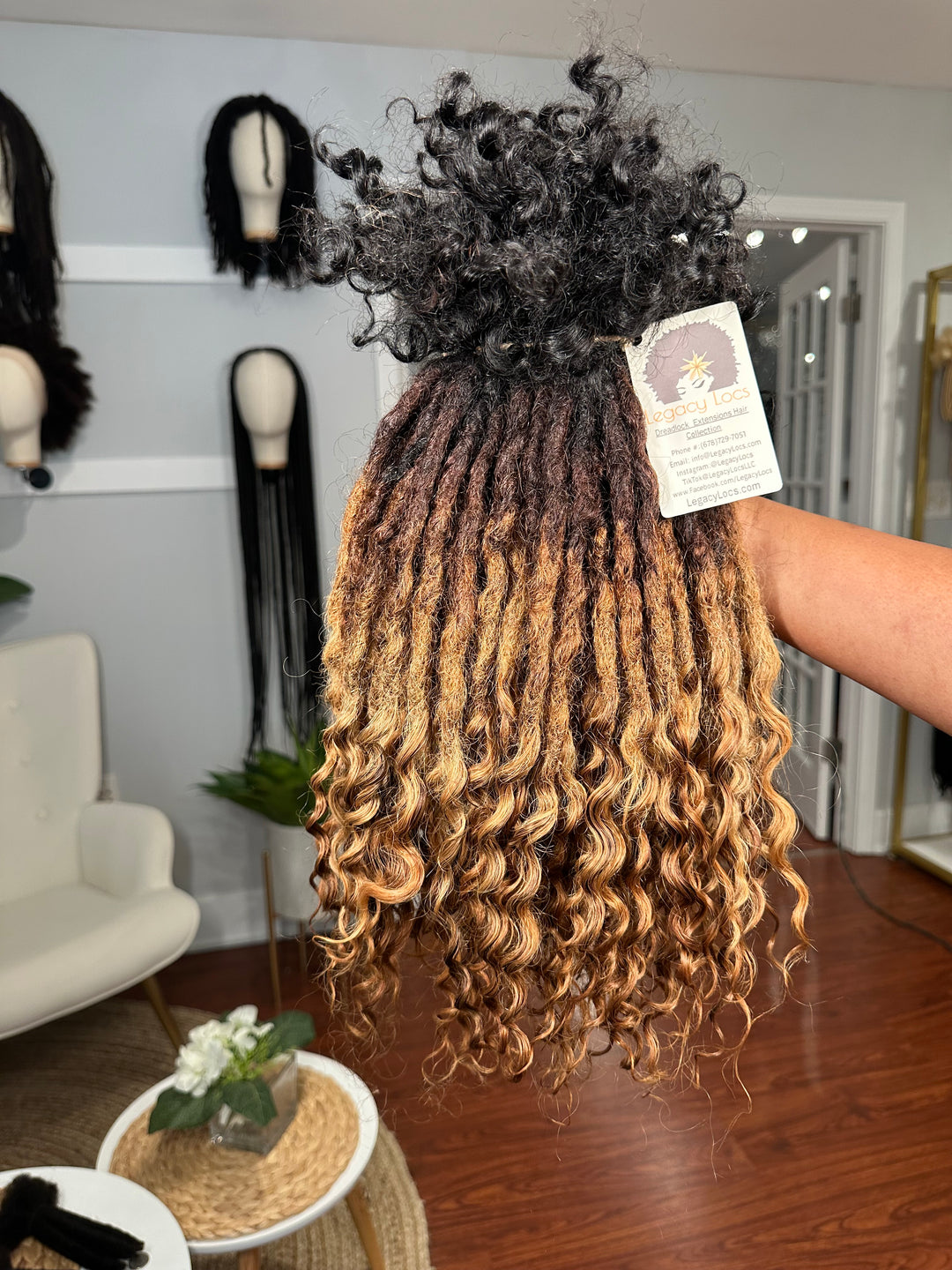 Medium Fusion Loc Extensions | 100 Locs | Ready To Ship In 3-5 Business Days