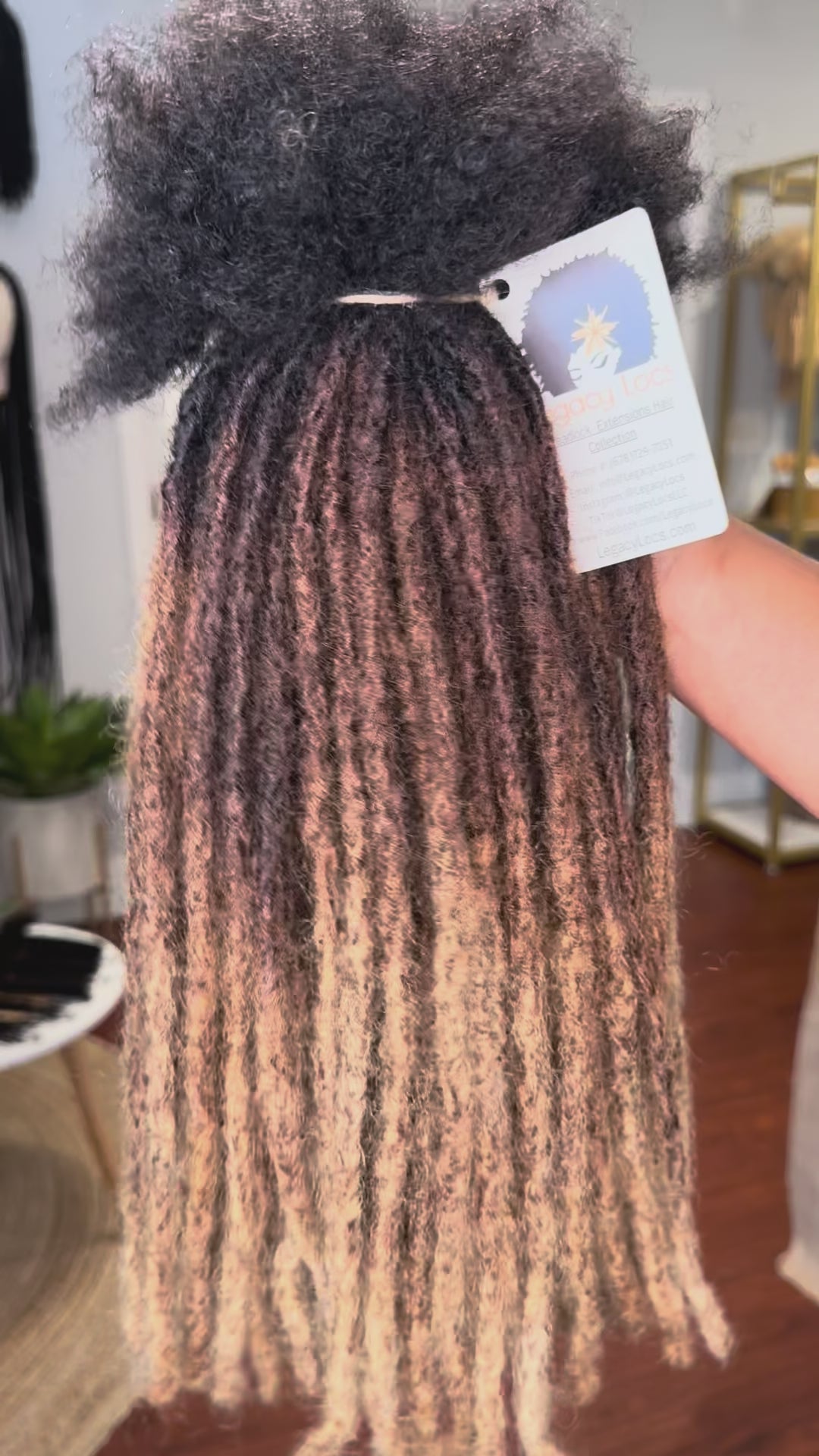 Small Width-Interloc'd Loc Extensions *100 Locs Bundle*(READY TO SHIP IN 1-3 BUSINESS DAYS)